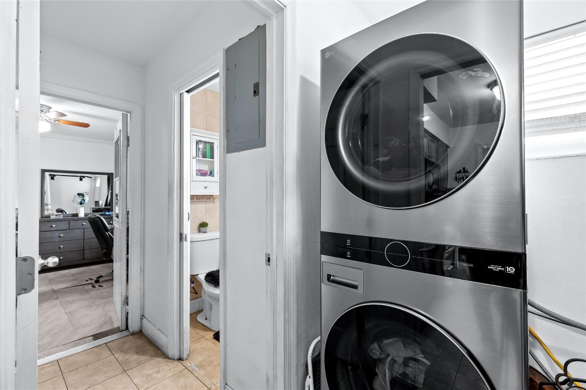 Palm Beach Square Unit 04 - Residential