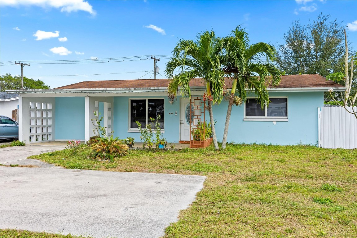 Palm Beach Square Unit 04 - Residential