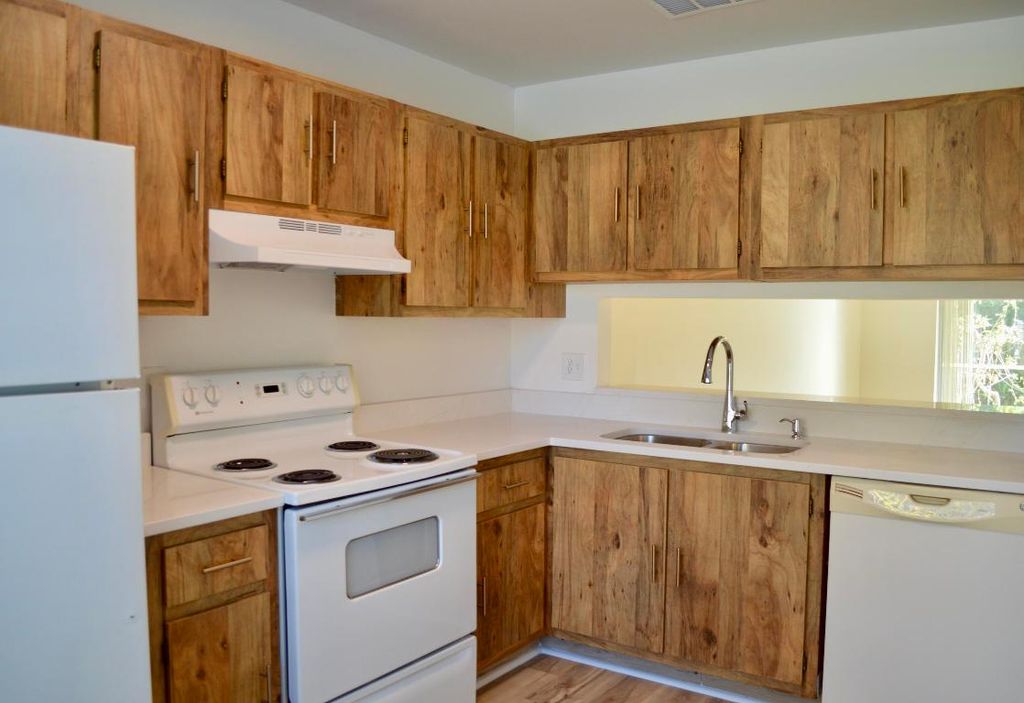 Photo of 153 Deerfield Drive, Jupiter, FL 33458 (MLS # R10945173)