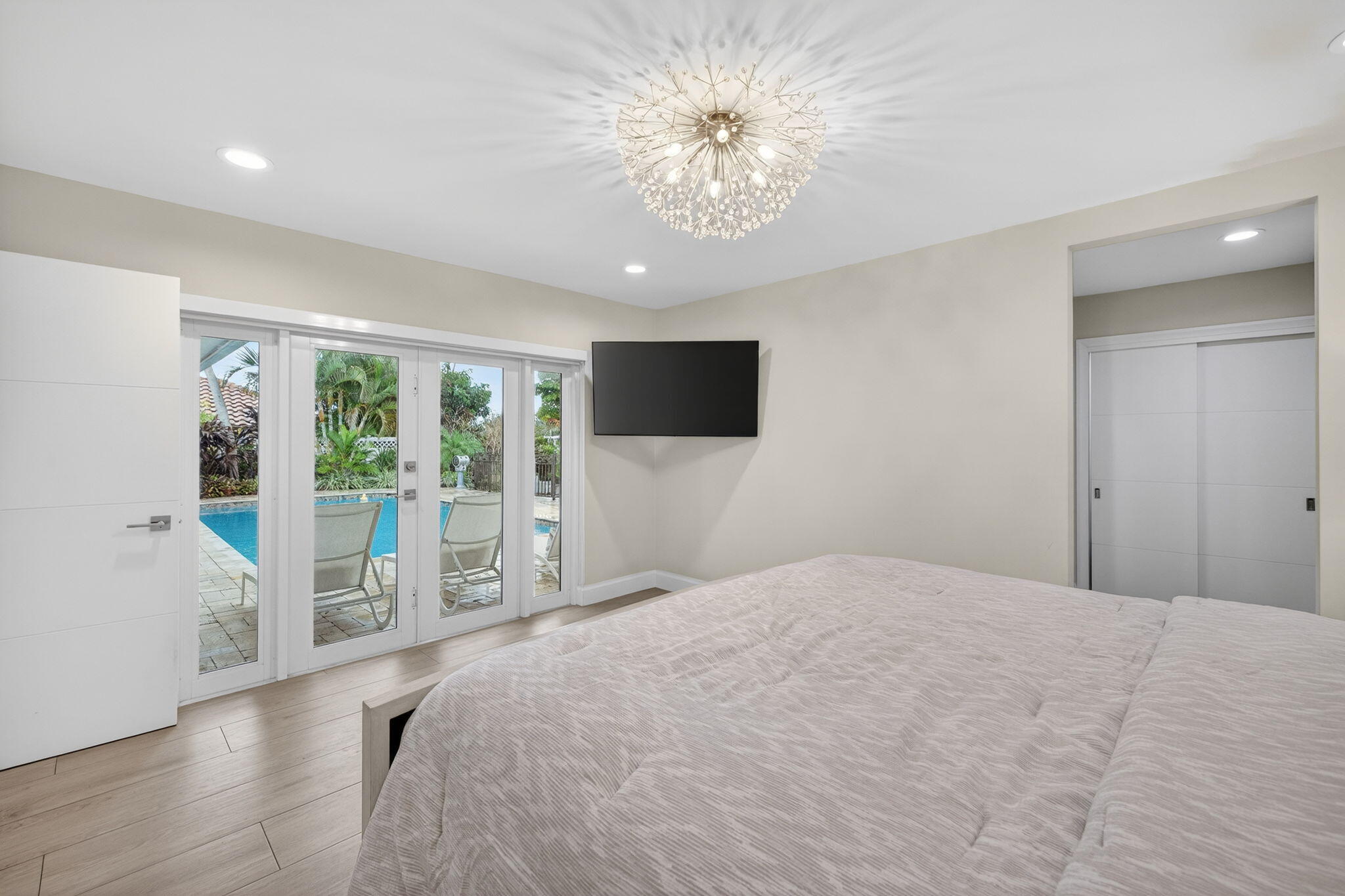 LANDINGS FIRST SEC - Residential