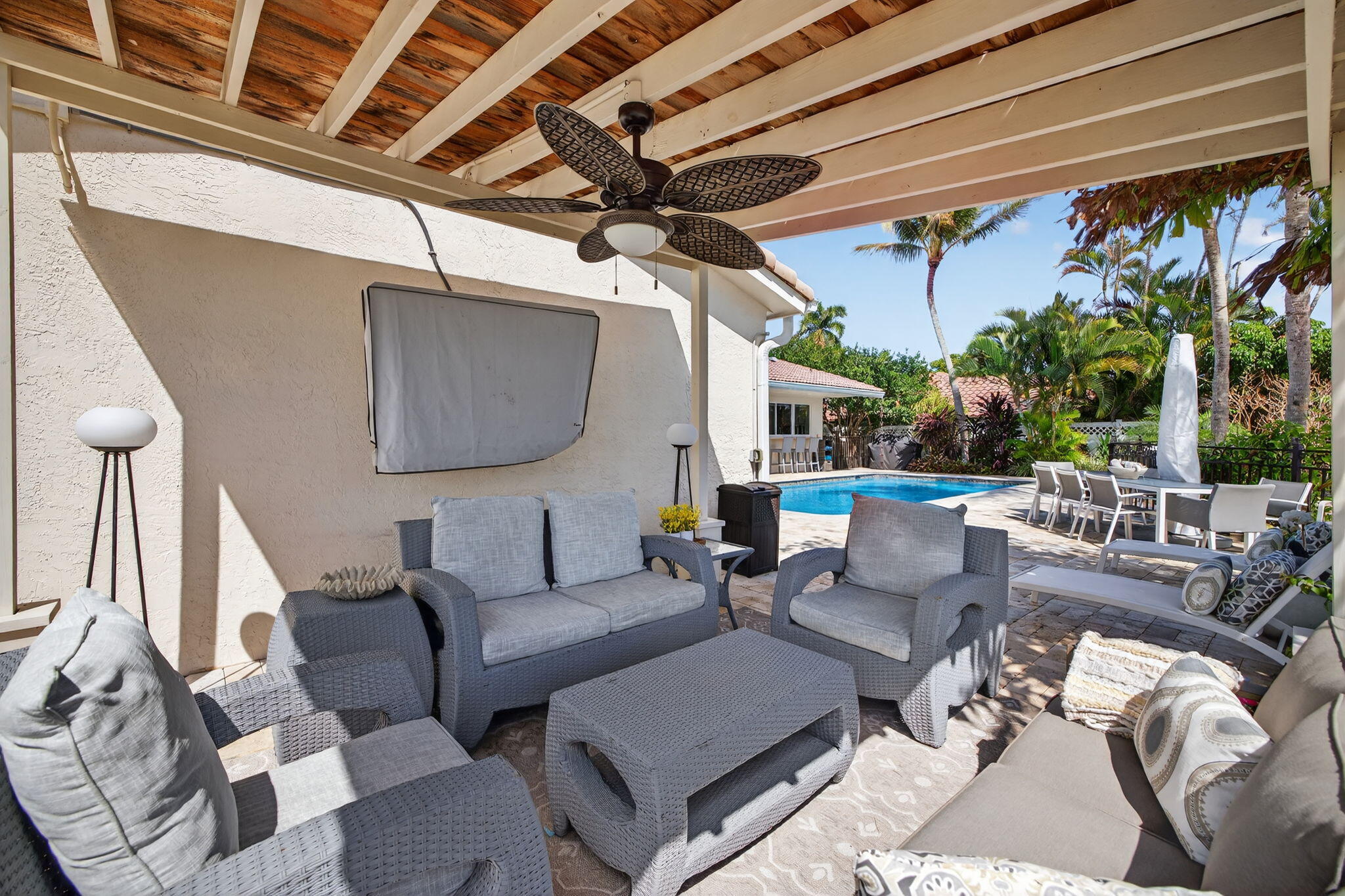 LANDINGS FIRST SEC - Residential