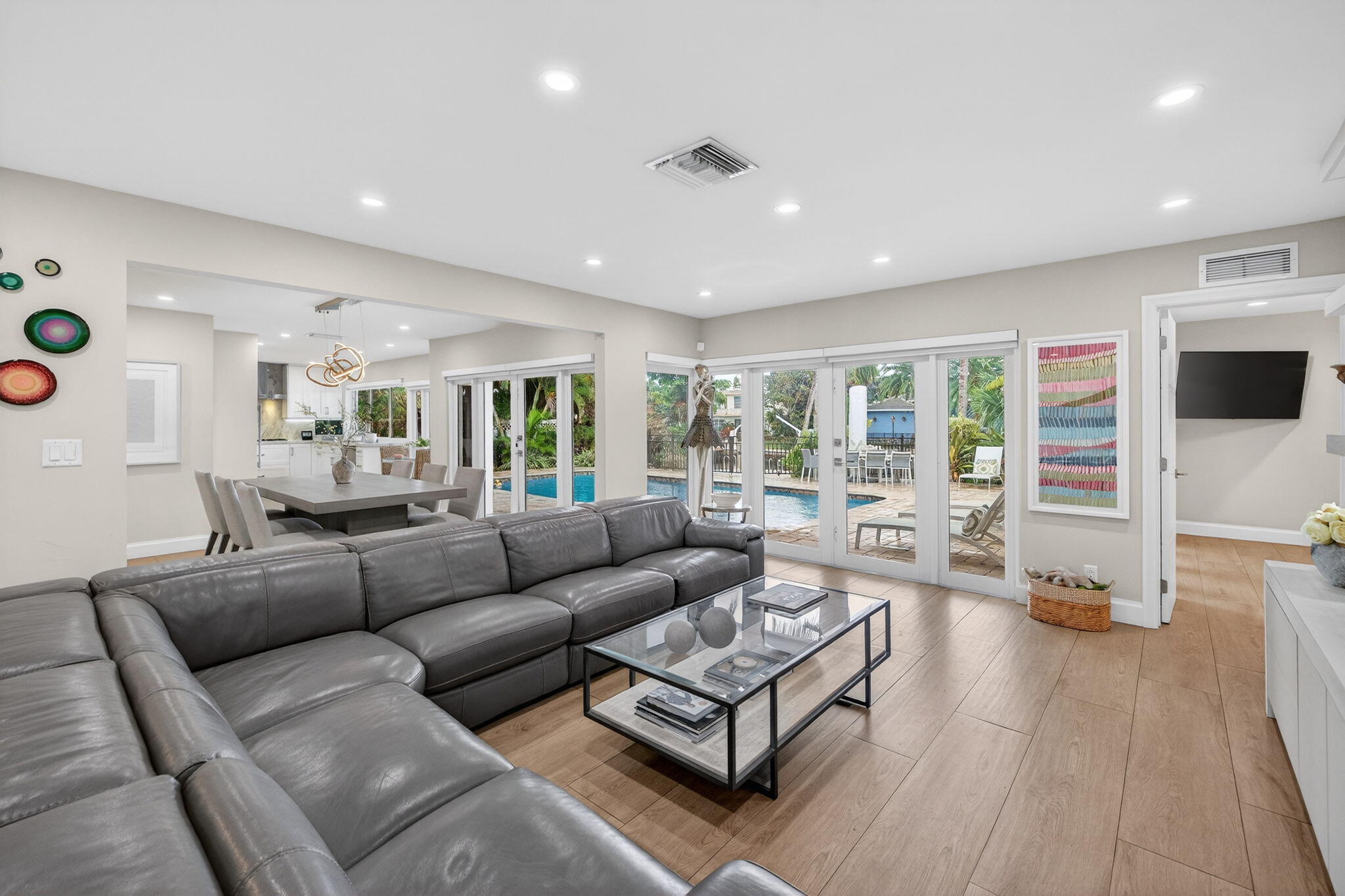 LANDINGS FIRST SEC - Residential