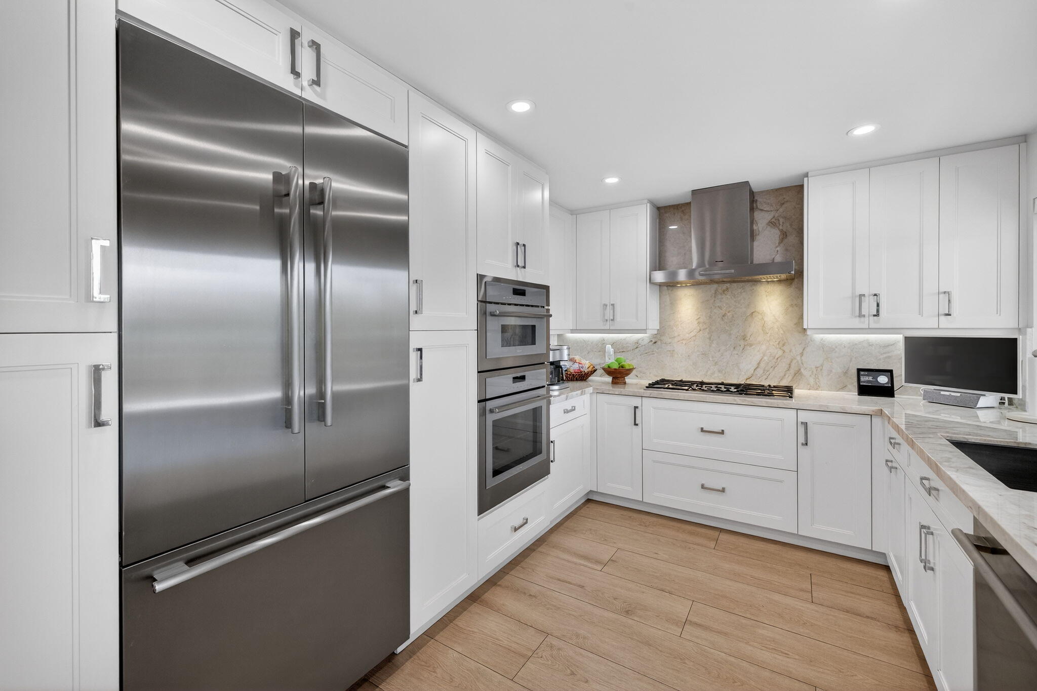 LANDINGS FIRST SEC - Residential