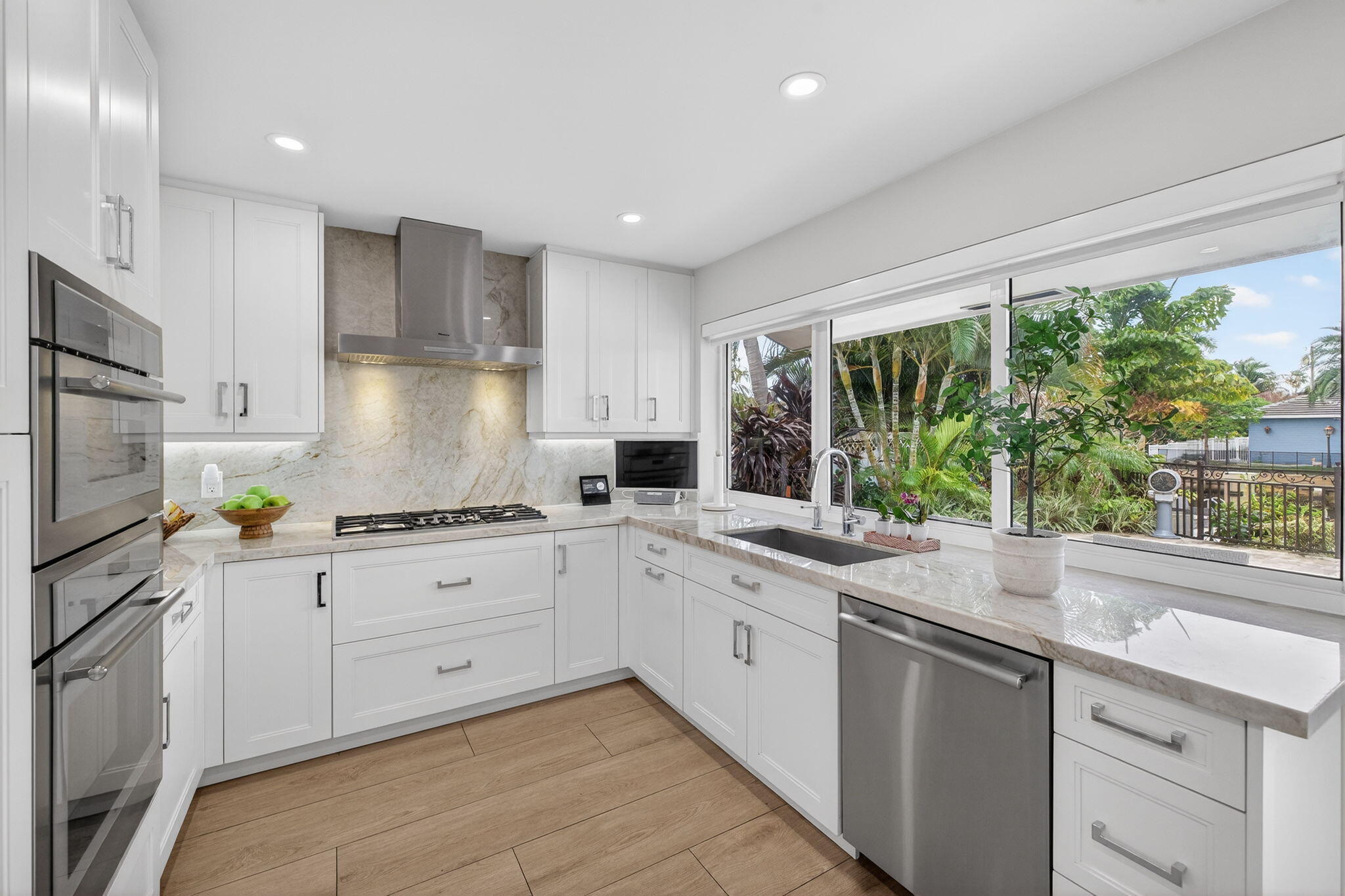 LANDINGS FIRST SEC - Residential