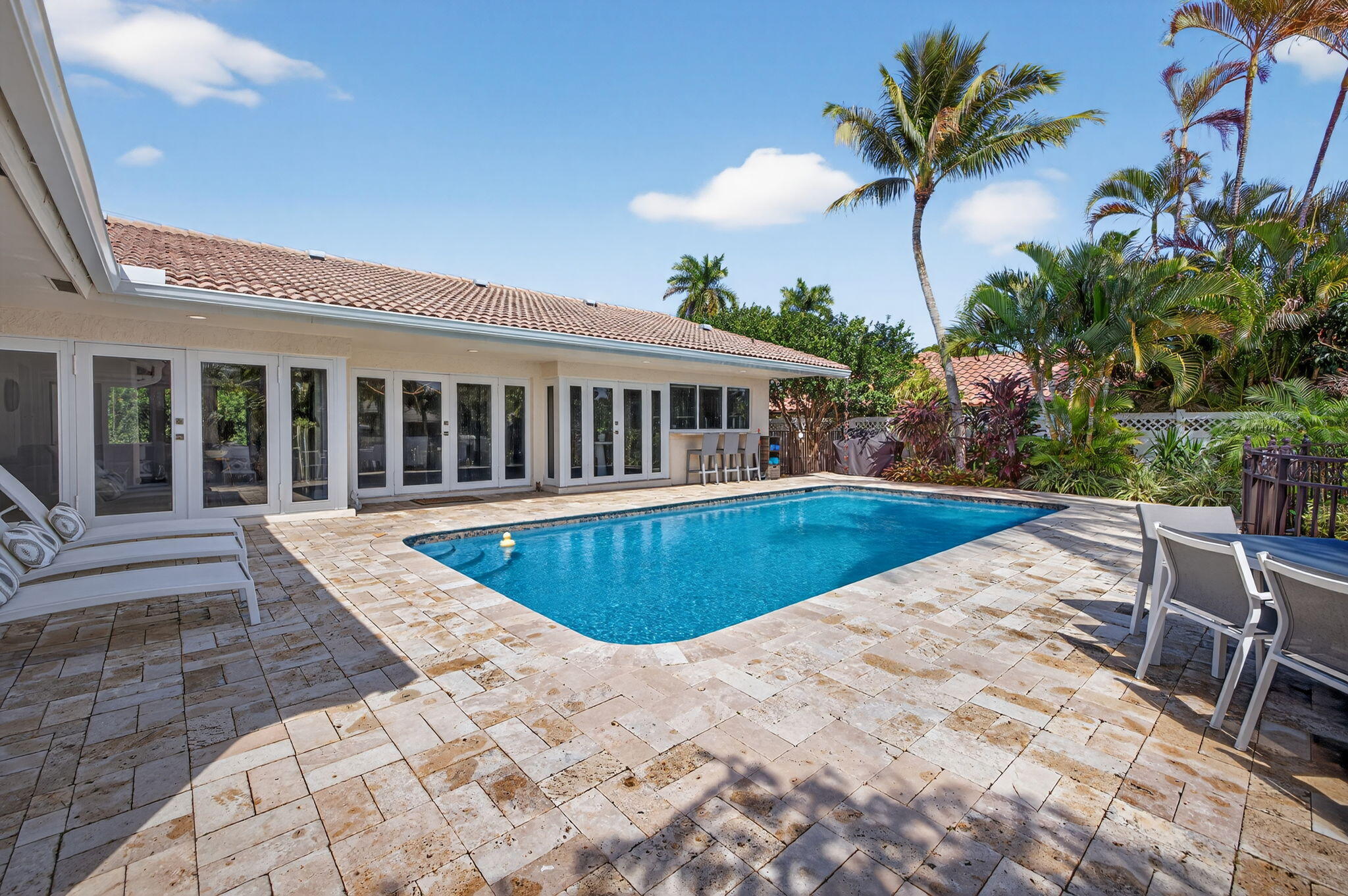 LANDINGS FIRST SEC - Residential