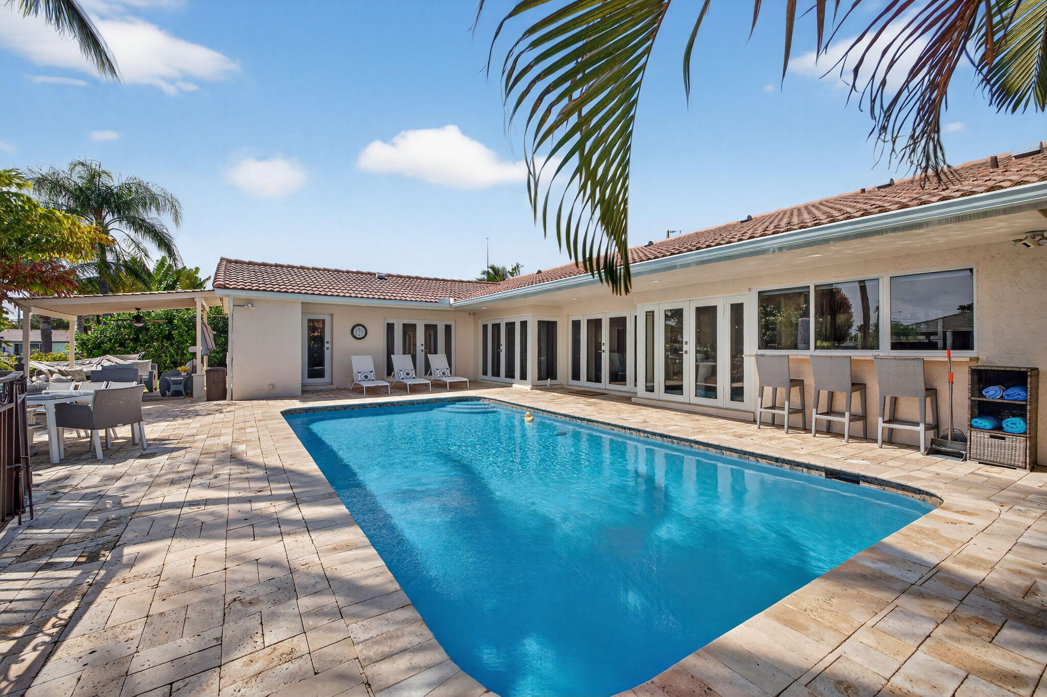 LANDINGS FIRST SEC - Residential