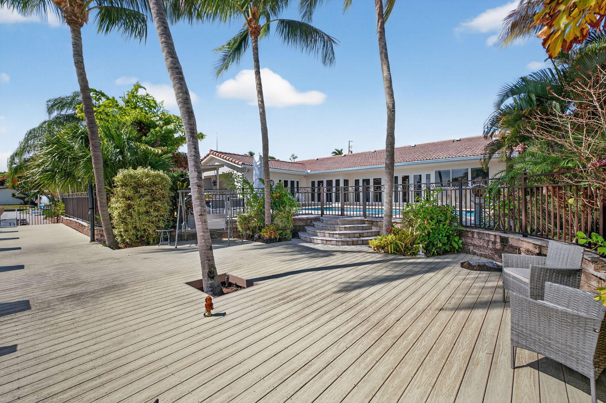 LANDINGS FIRST SEC - Residential