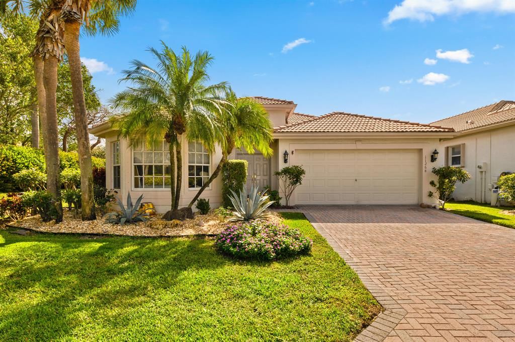 Photo of 11268 Vivero Avenue, Boynton Beach, FL 33437 (MLS # R10884362)