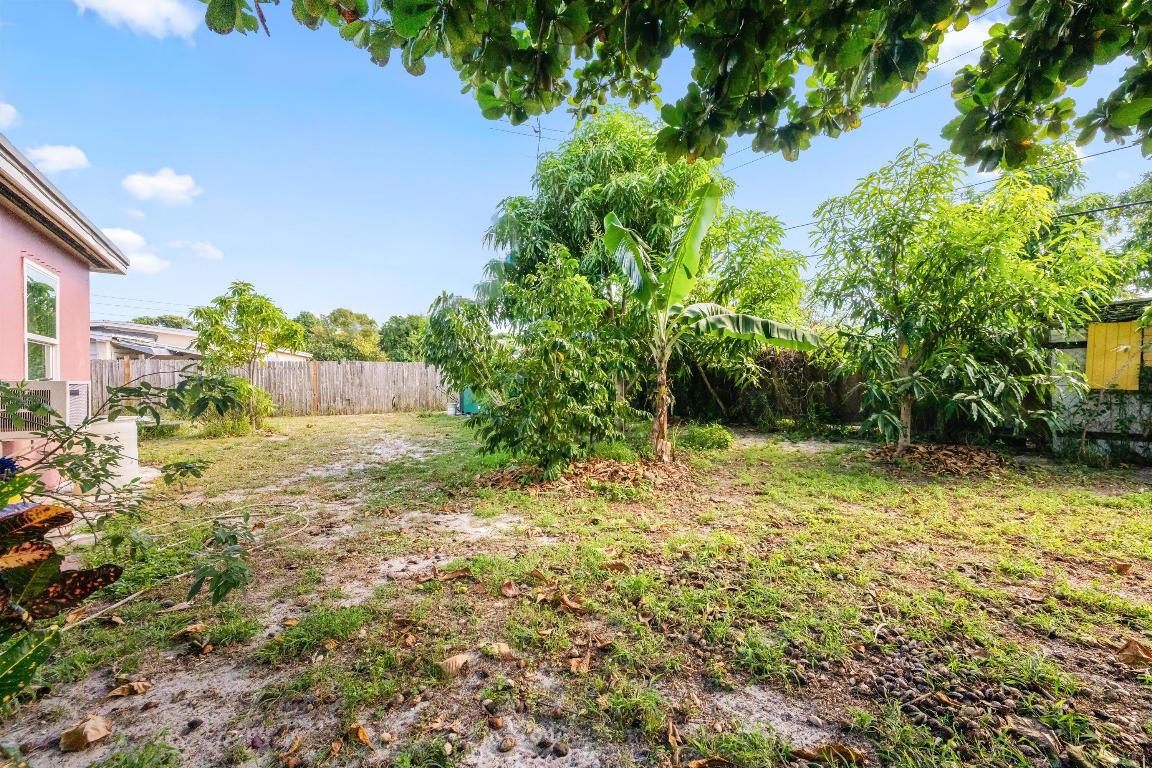 LANTANA HEIGHTS 3 - Residential