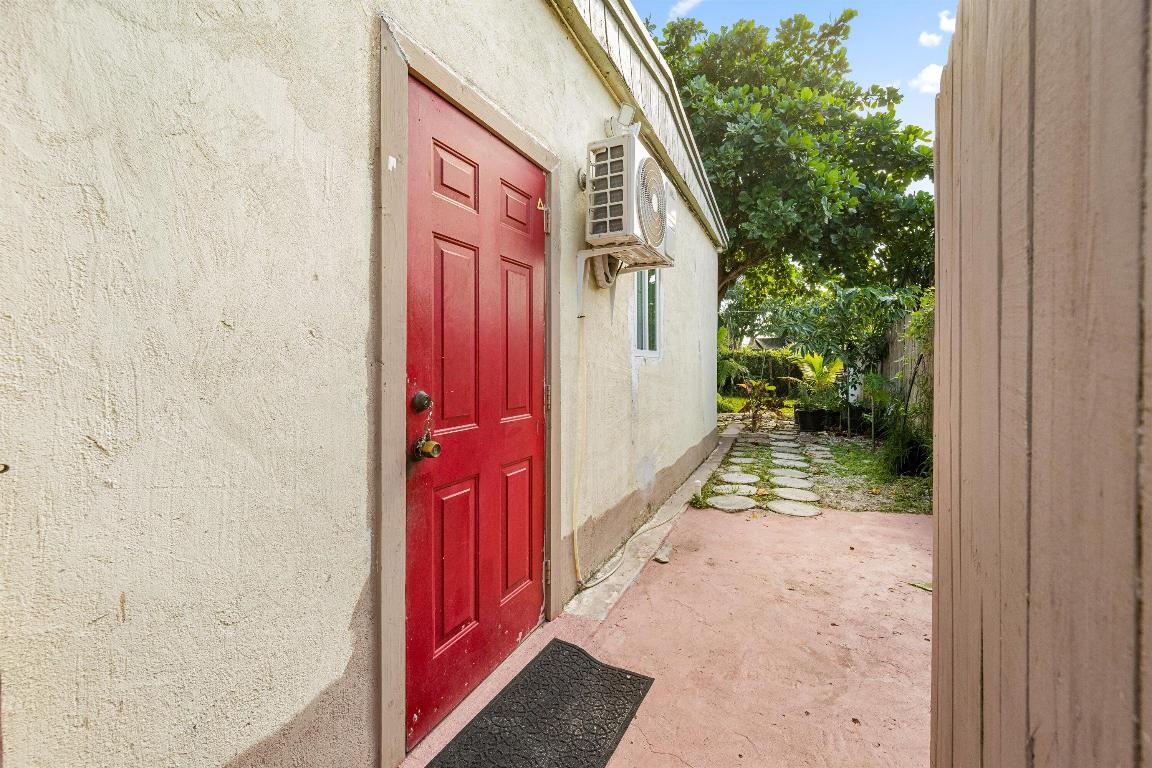 LANTANA HEIGHTS 3 - Residential