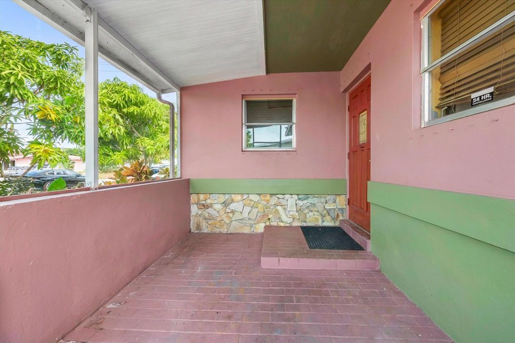 Photo of 1408 W Broome Street, Lantana, FL 33462 (MLS # R11147513)