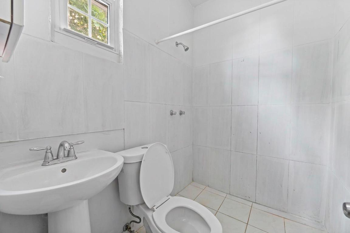 LANTANA HEIGHTS 3 - Residential