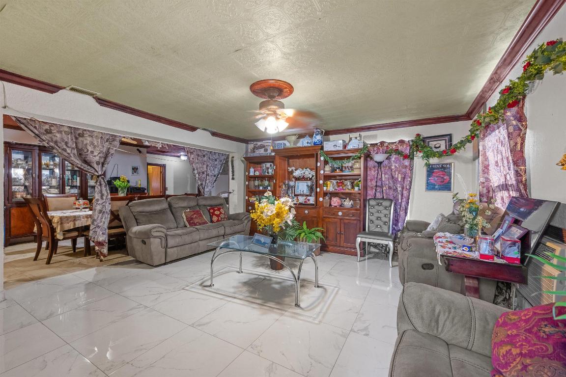 LANTANA HEIGHTS 3 - Residential