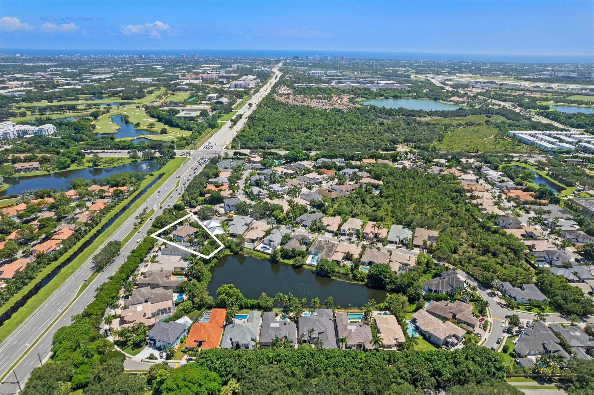 ONE THOUSAND NINE HUNDRED - Residential