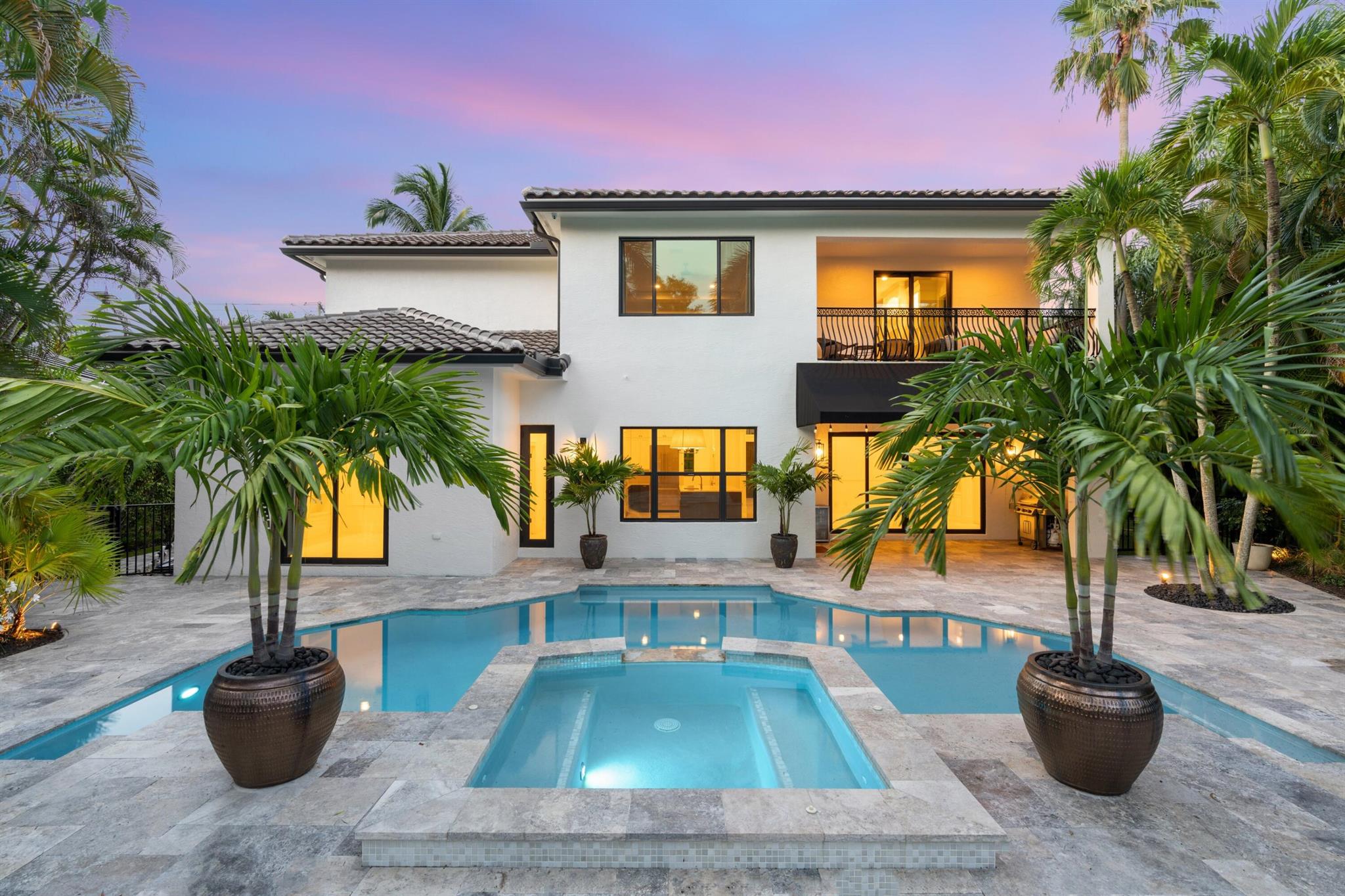 ONE THOUSAND NINE HUNDRED - Residential