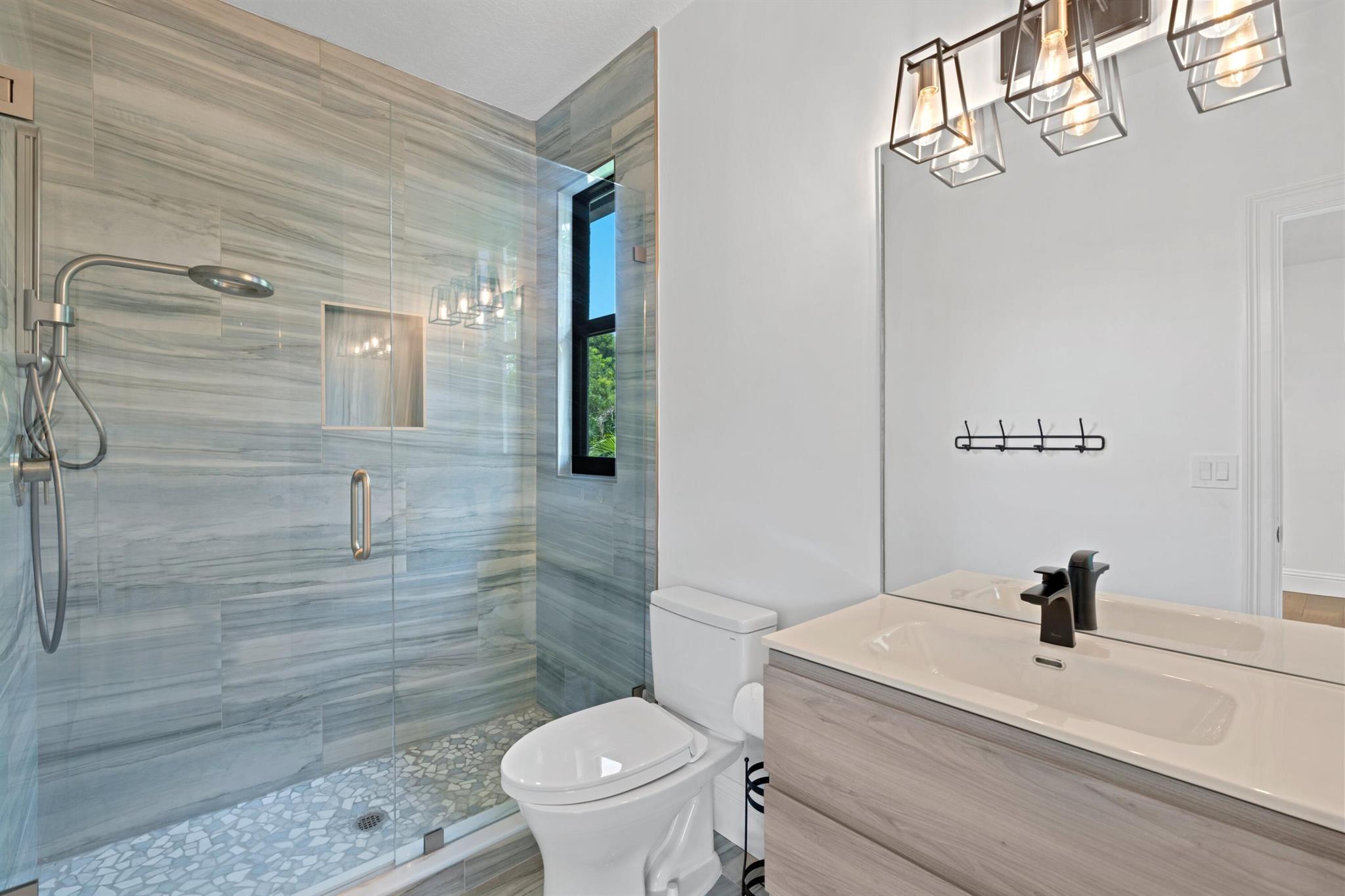 ONE THOUSAND NINE HUNDRED - Residential