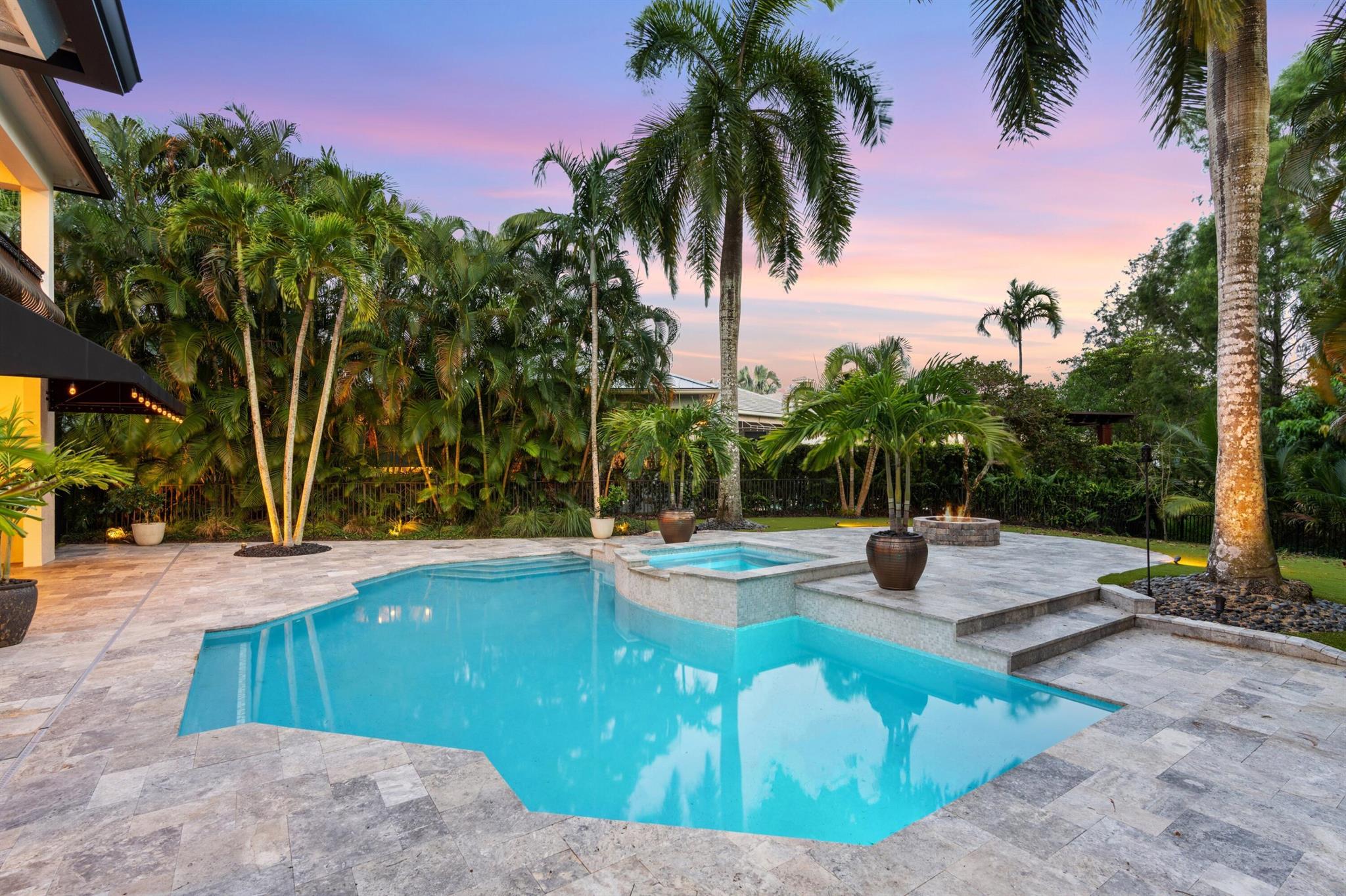 ONE THOUSAND NINE HUNDRED - Residential