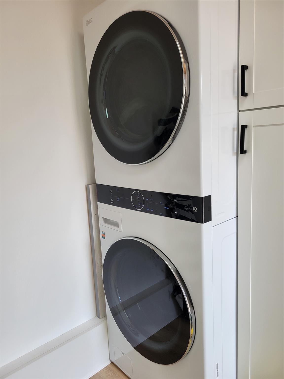 Silver Palms Rv Village Resort - Land