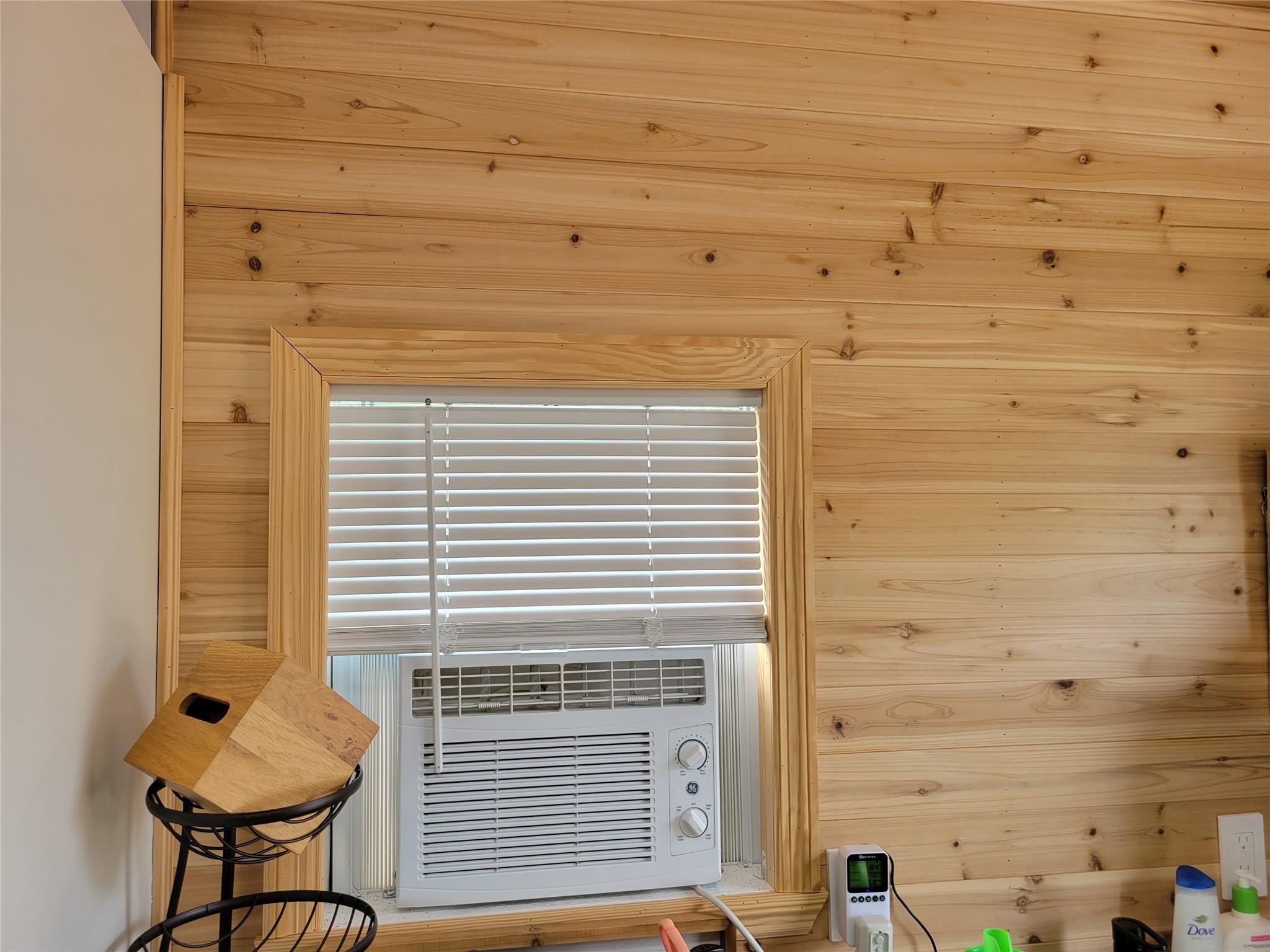 Silver Palms Rv Village Resort - Land