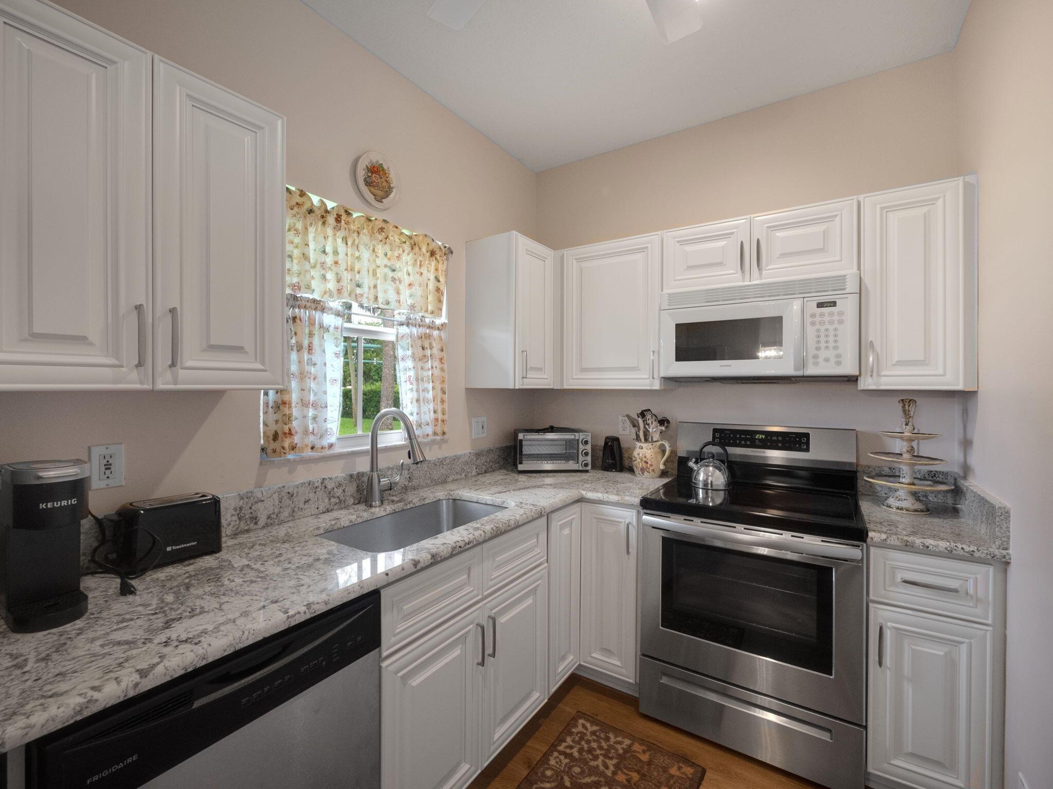 PINEWOOD OF WELLINGTON - Residential Lease