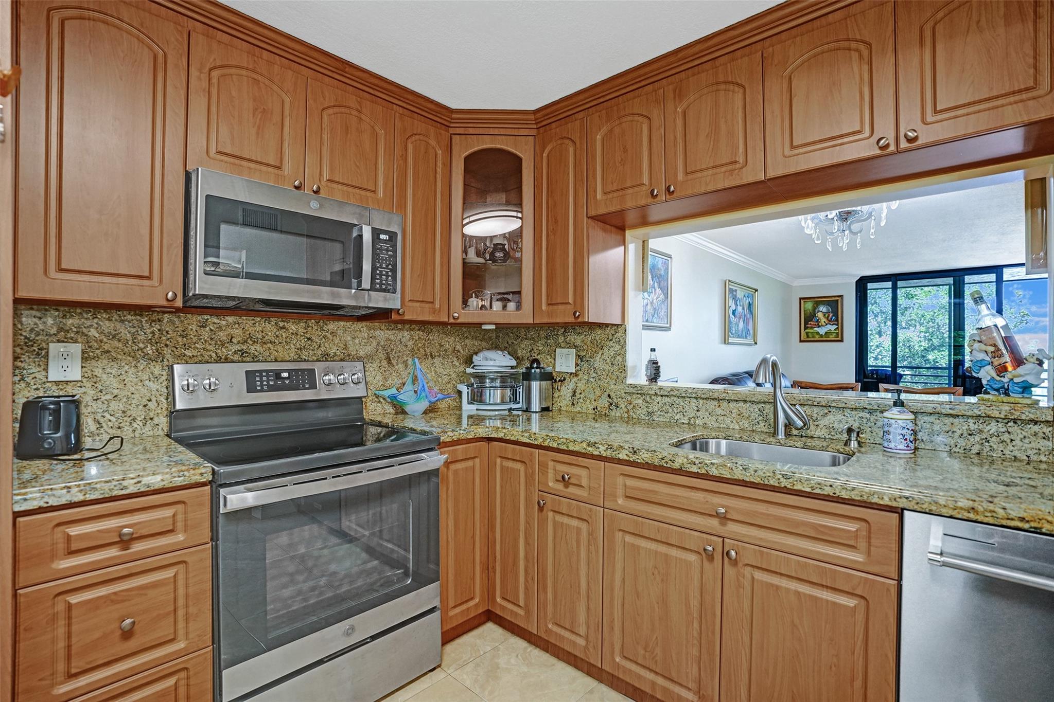 1101 Colony Point Cir 403