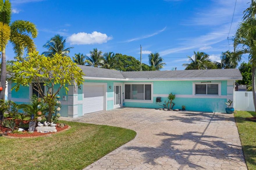 ***Paradise Found***  In Historic East Deerfield Bch, 1 Mile to the ocean in a family-friendly neighborhood with close proximity to parks and boat ramps. 
Charming 3 bedroom, 2 bathroom, 1 car garage home on an oversized lot. The backyard is a private oasis, fully fenced with plenty of room for a pool. Home is equipped with hurricane shutters, 100 gallon propane house generator (will run the whole house, just filled and serviced), NEW water heater in master, water heater for main house (2018), AC was put in 2015 with a 10 year warranty. Tile floors in main living areas, laminate in bedrooms, granite counter tops in kitchen and stainless steel appliances (2019). Beautiful crown molding throughout. 
NO popcorn ceiling, NO carpet, and NO HOA! 
Minutes to I-95.
This will NOT last!!