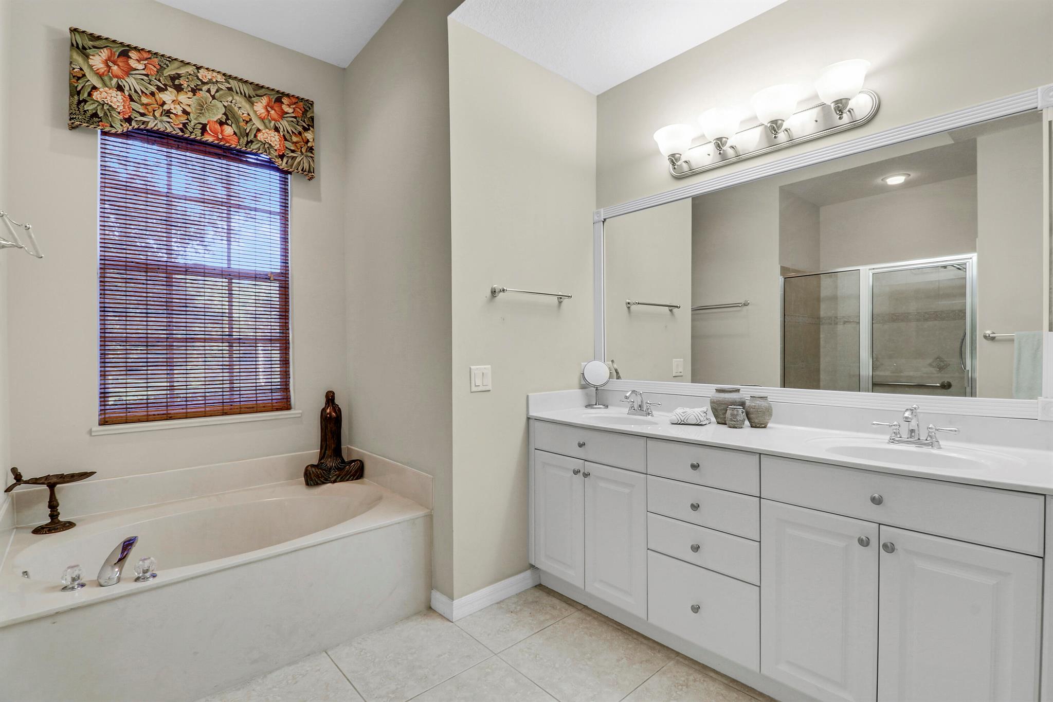 SOUTH FORK ESTATES - Residential