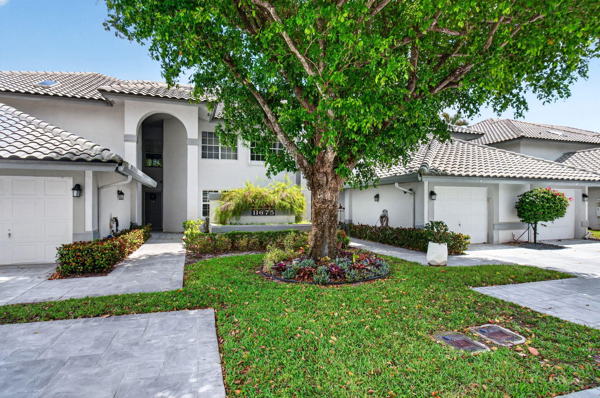 BRIARWOOD AT INDIAN SPRINGS - Residential