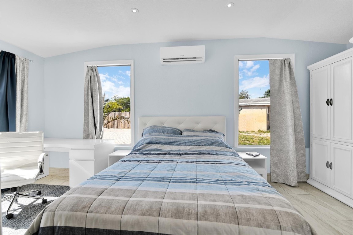 Pompano Highlands - Residential