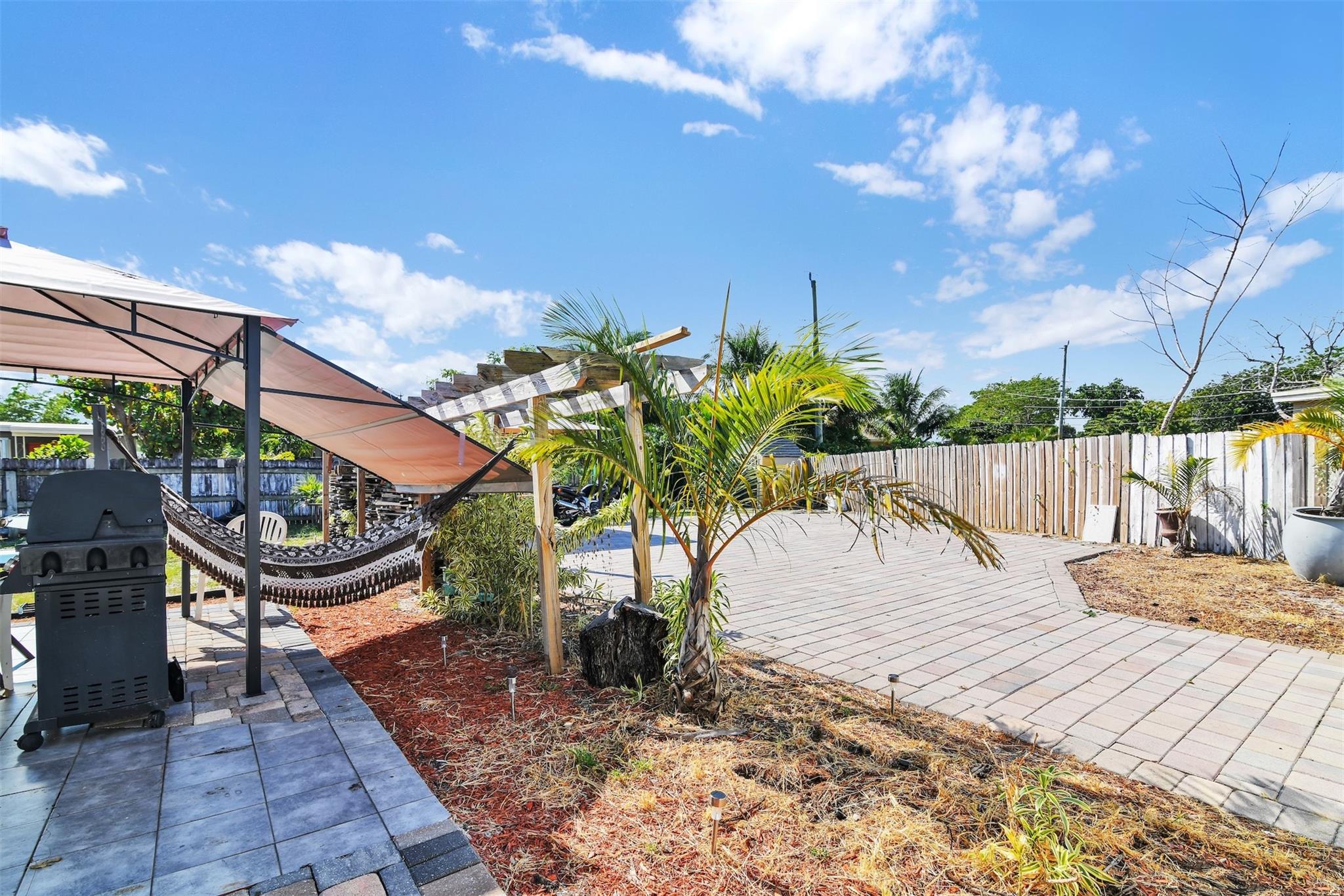 Pompano Highlands - Residential