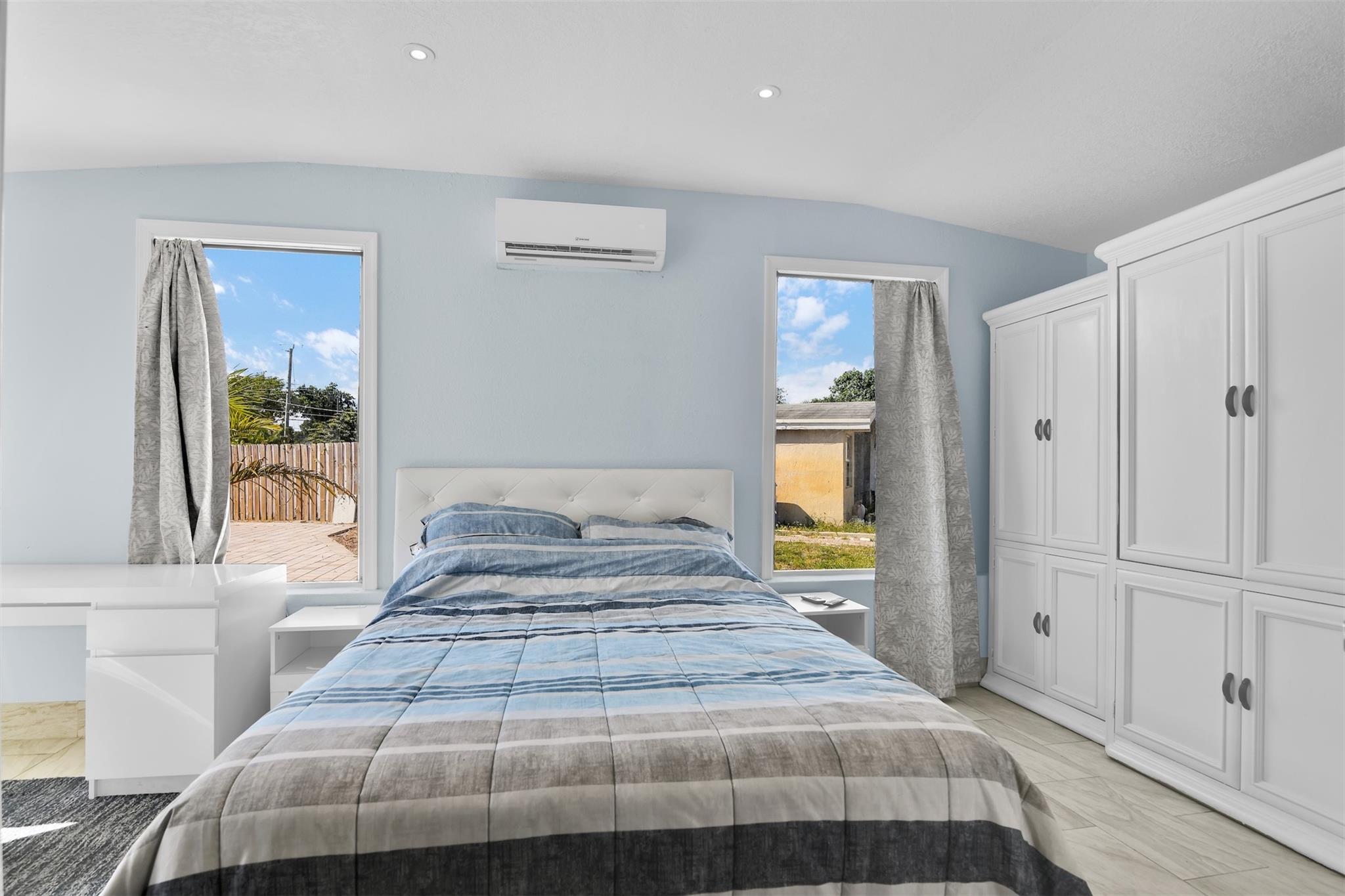 Pompano Highlands - Residential