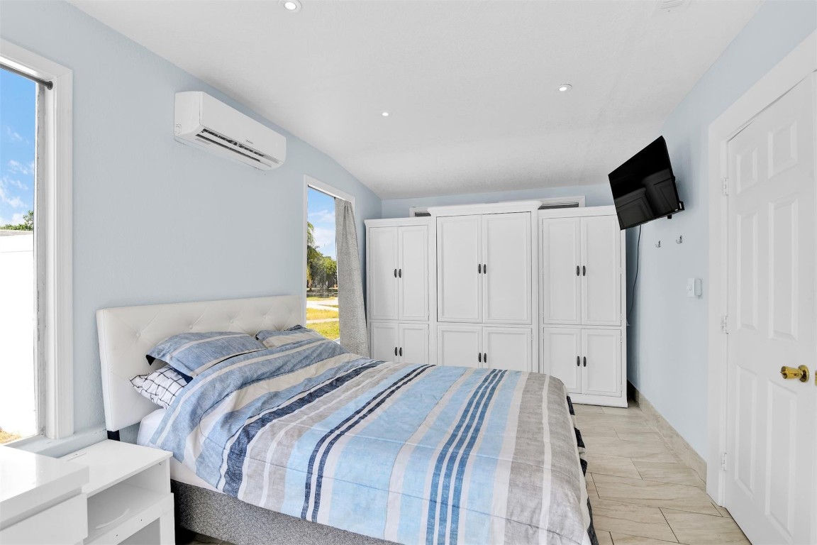 Pompano Highlands - Residential