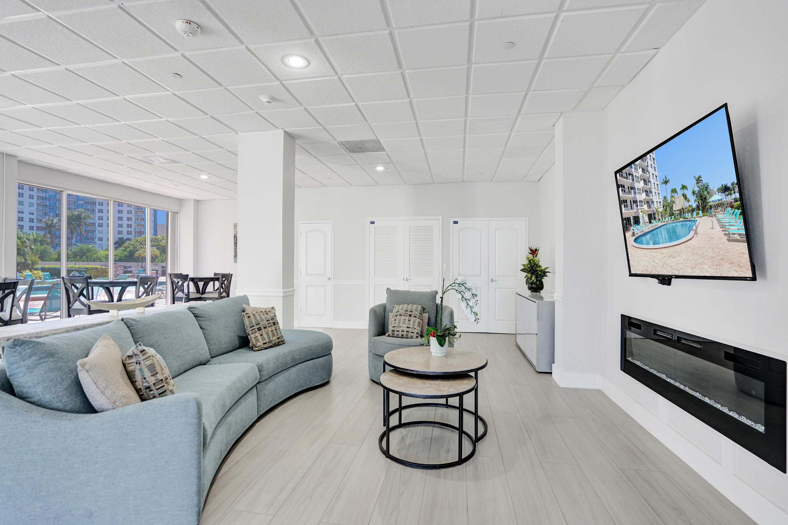 PARLIAMENT HOUSE CONDO - Residential