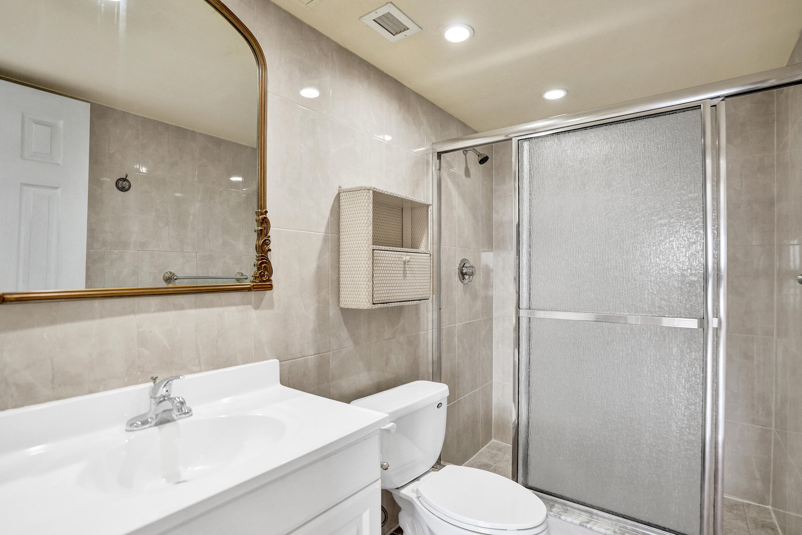 PARLIAMENT HOUSE CONDO - Residential