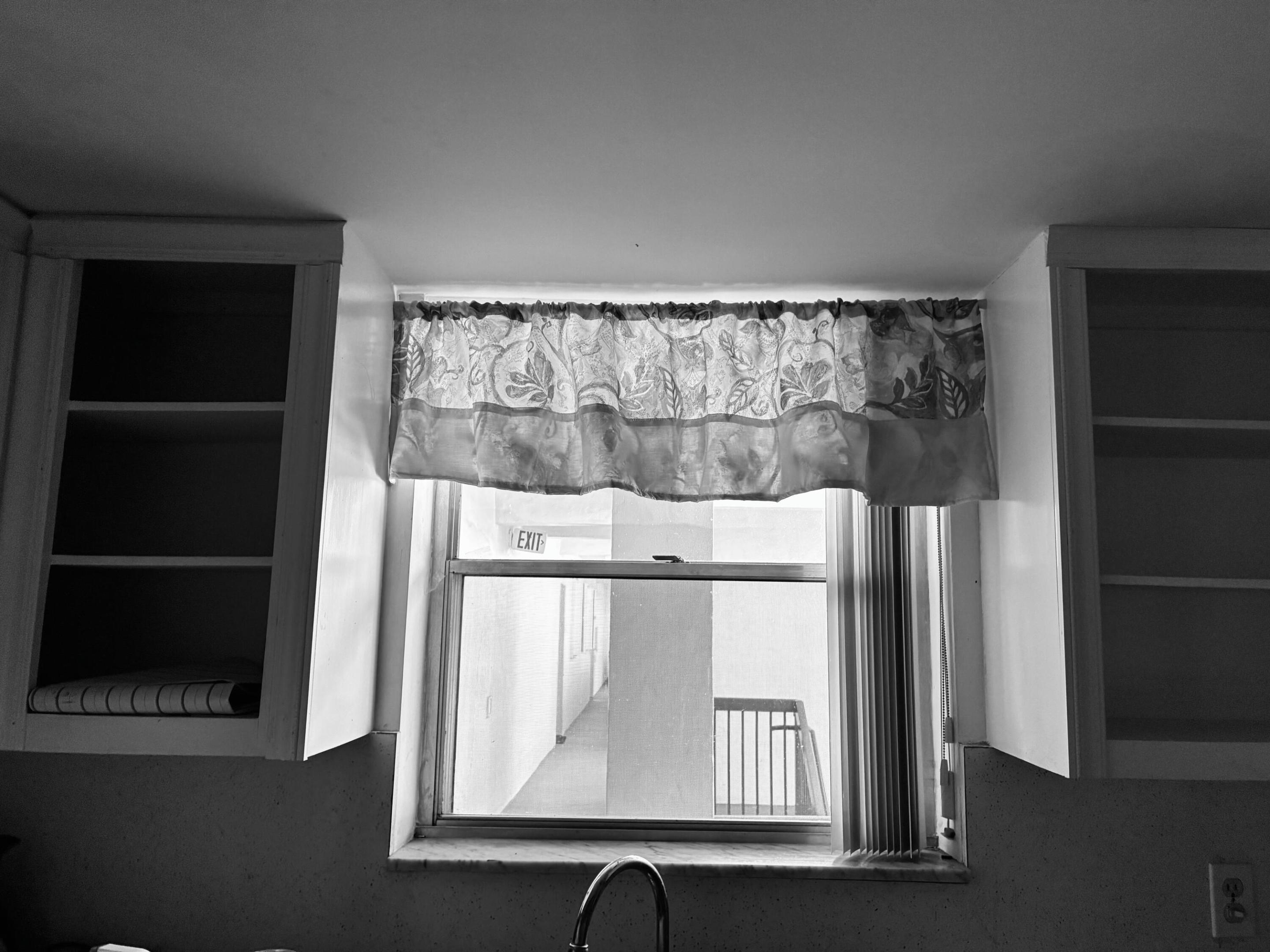 BOUNDBROOK CONDO S - Residential