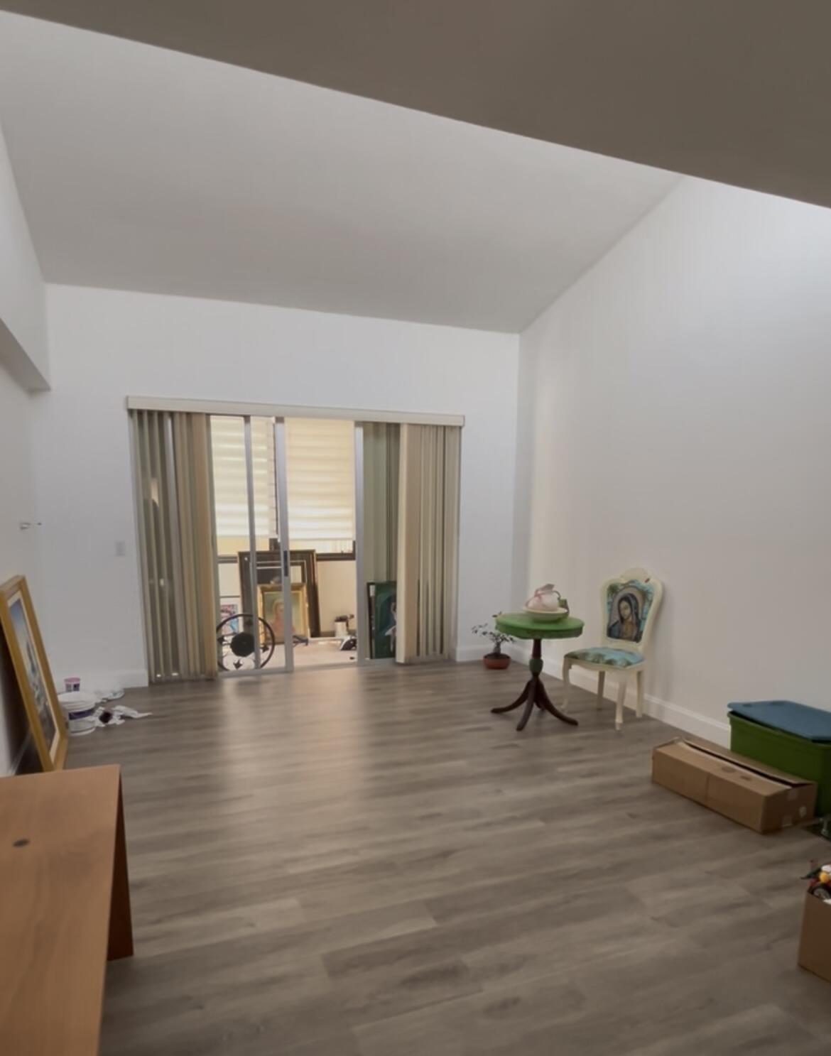 BOUNDBROOK CONDO S - Residential