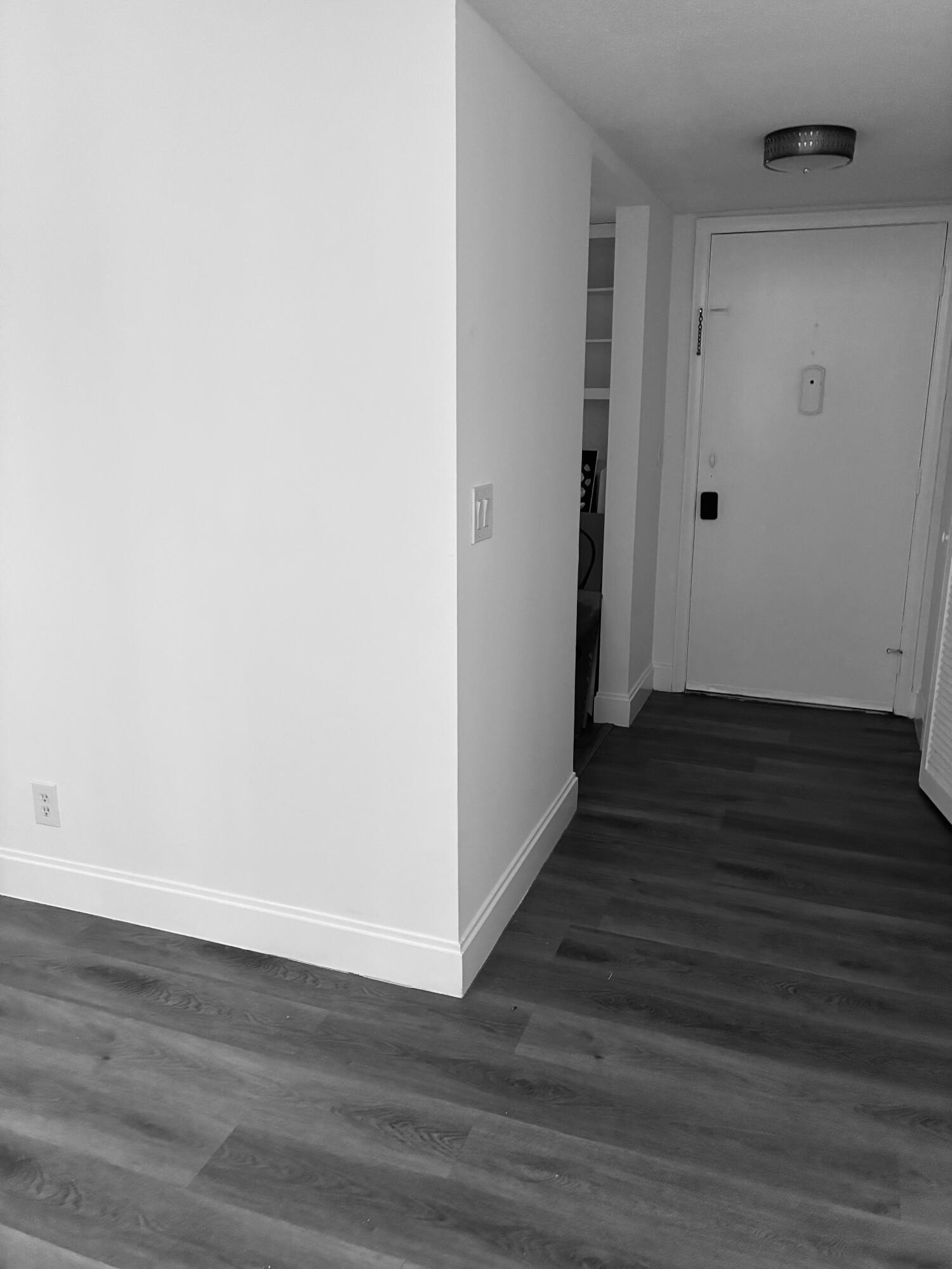 BOUNDBROOK CONDO S - Residential