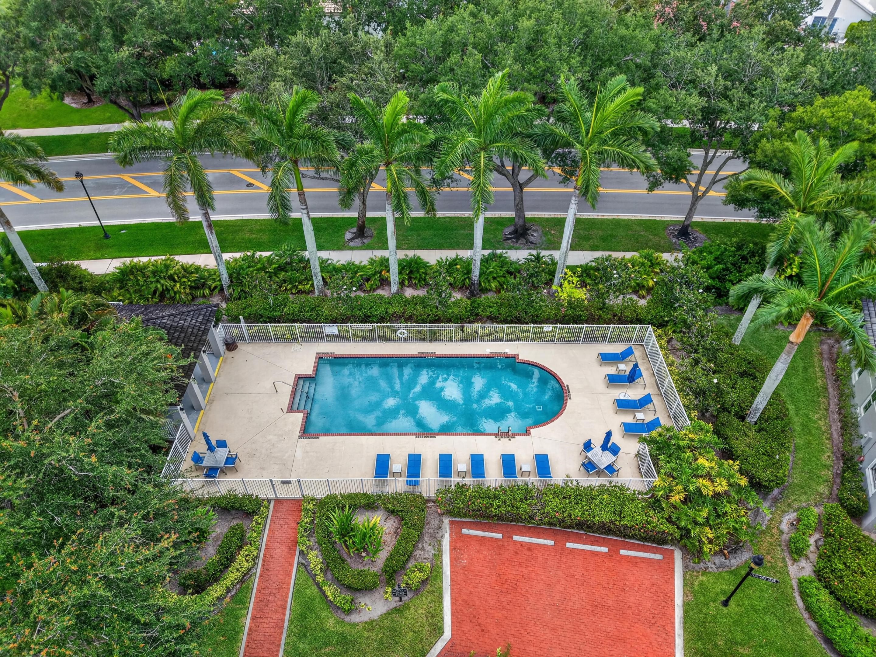 CAMBRIDGE PARK - Residential