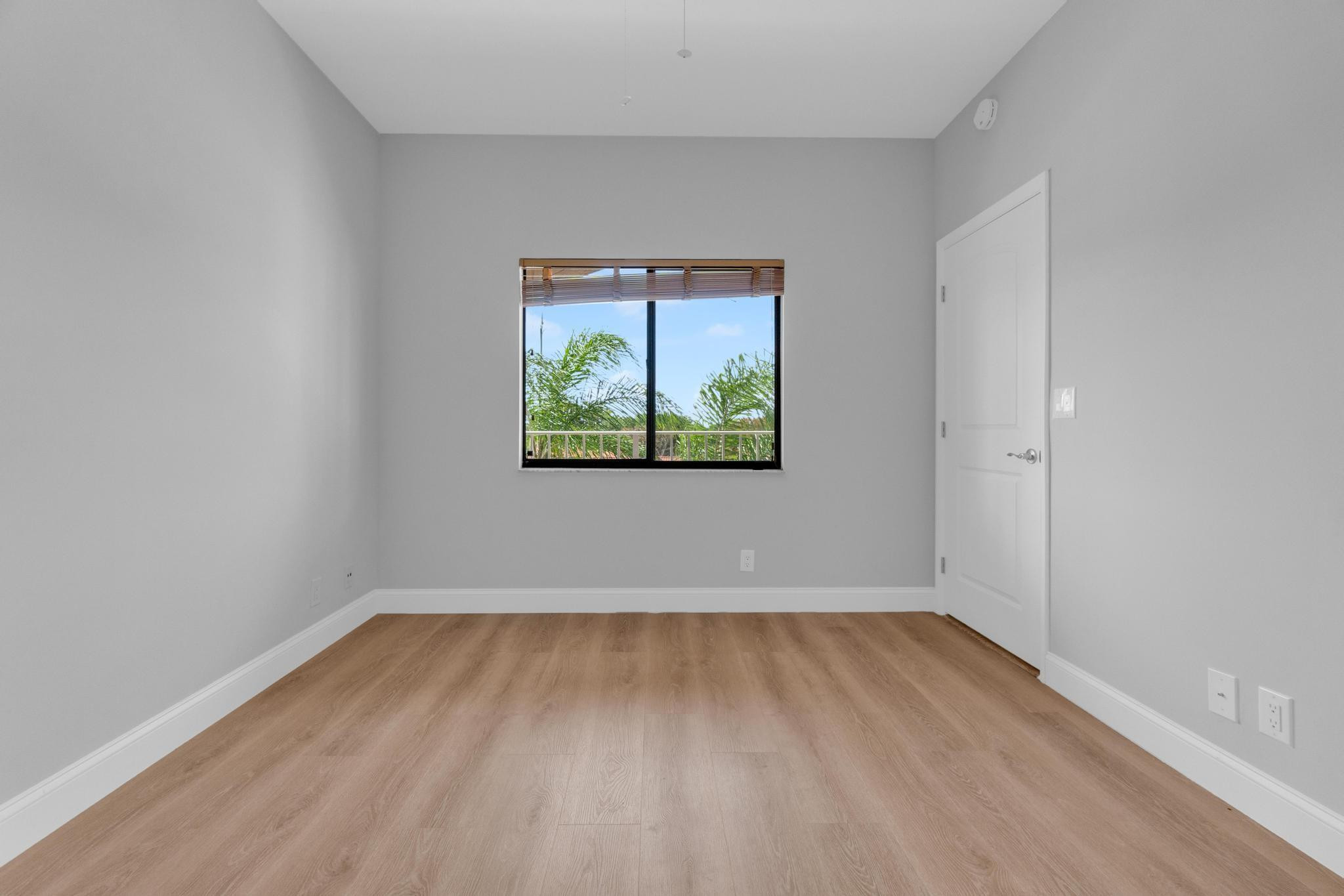 Huntington Pointe Condo 0 - Residential Lease