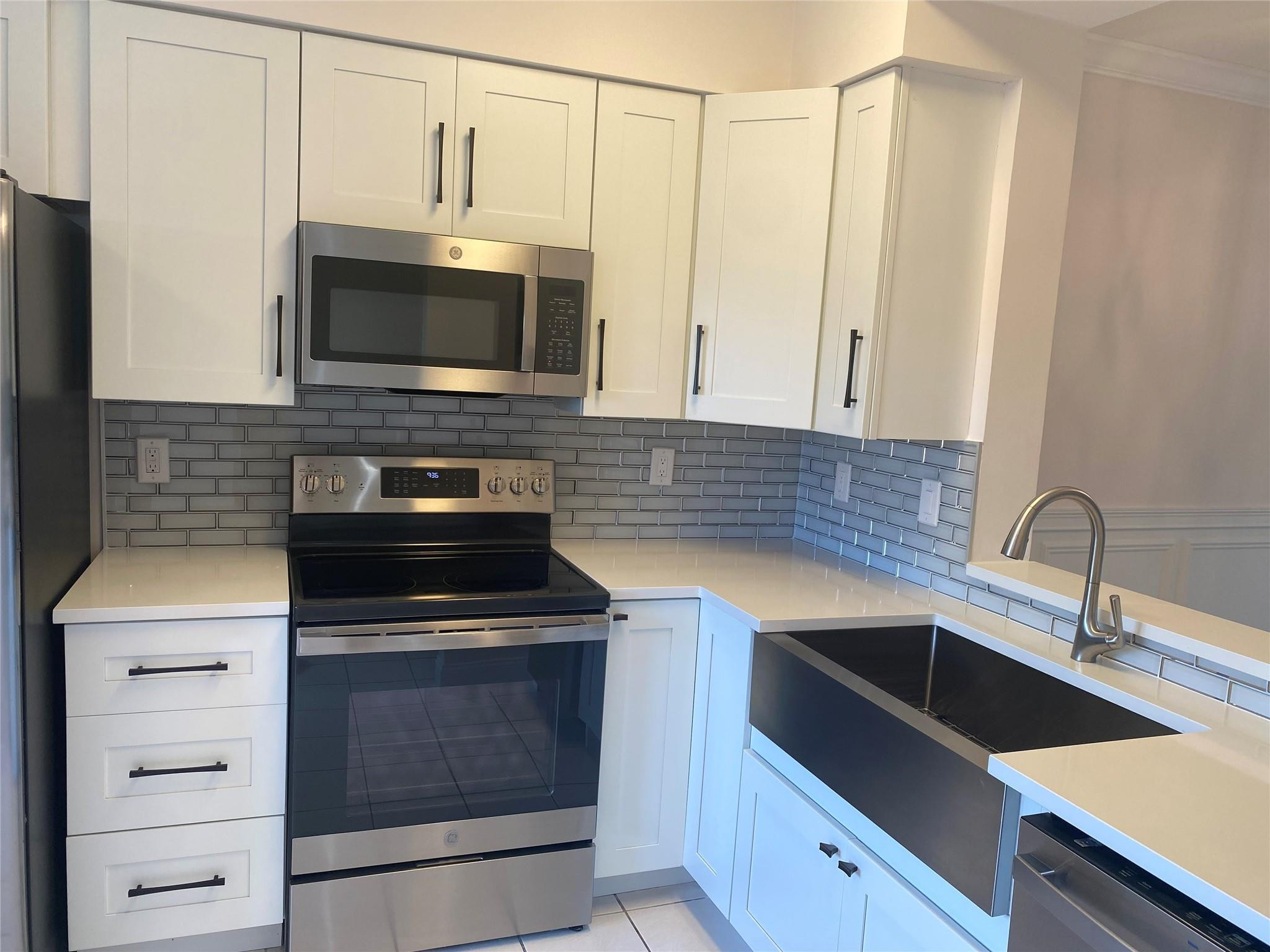 Huntington Pointe Condo 0 - Residential Lease