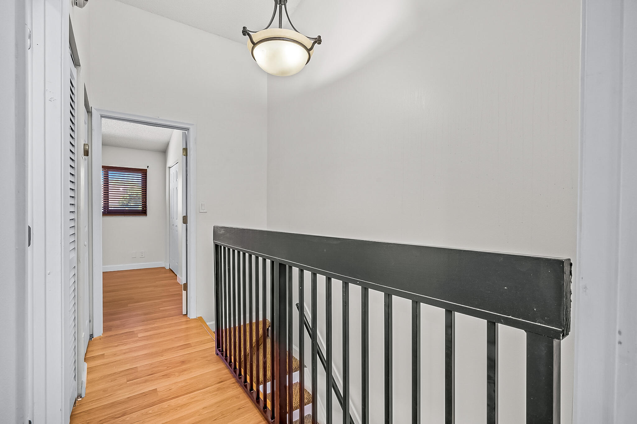 PINES OF OAKLAND FOREST TWO - Residential Lease