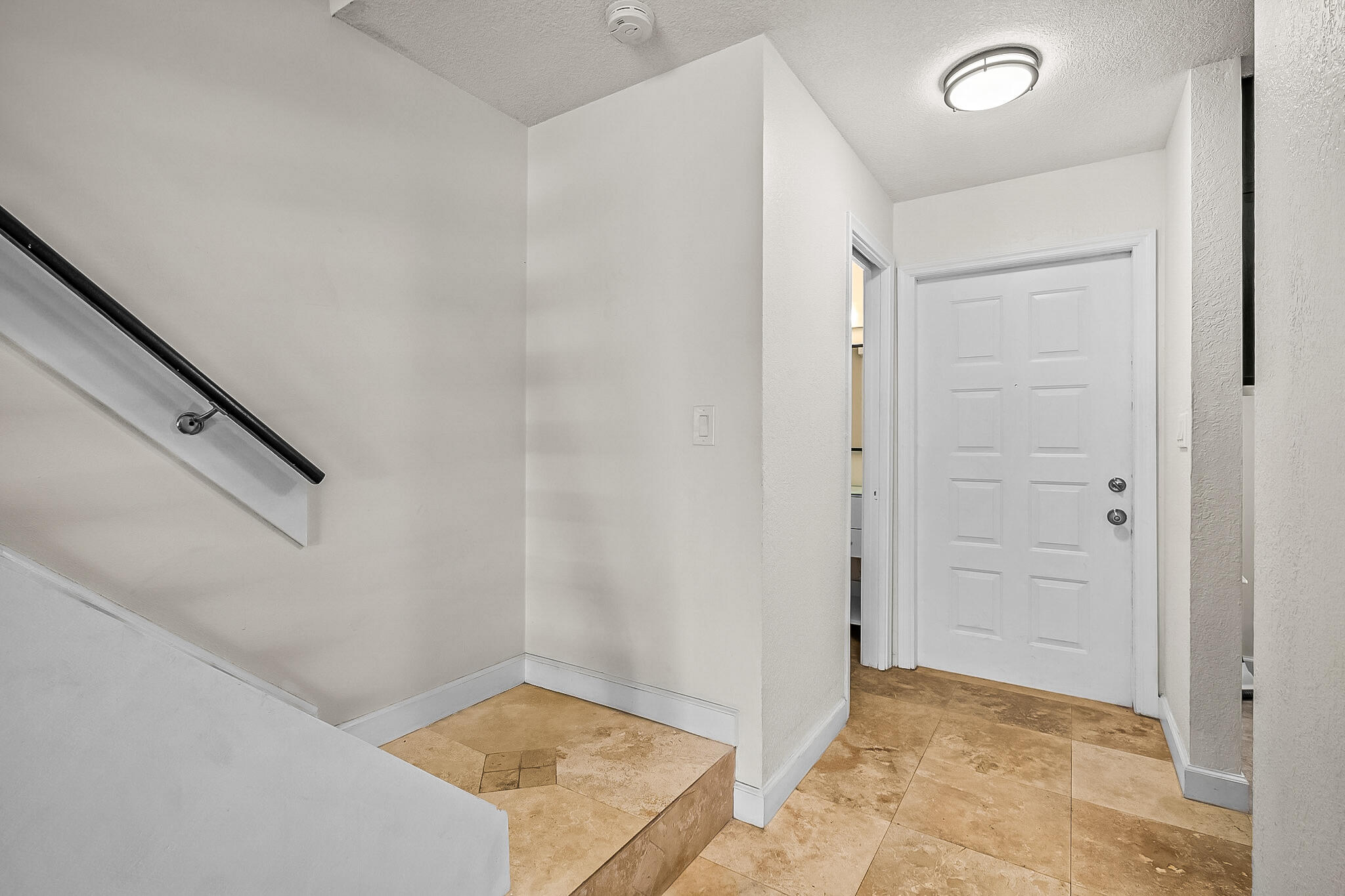 PINES OF OAKLAND FOREST TWO - Residential Lease