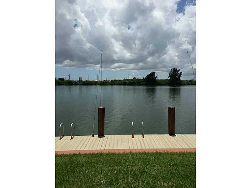 CLUB HOUSE COVE CONDO - Residential Lease