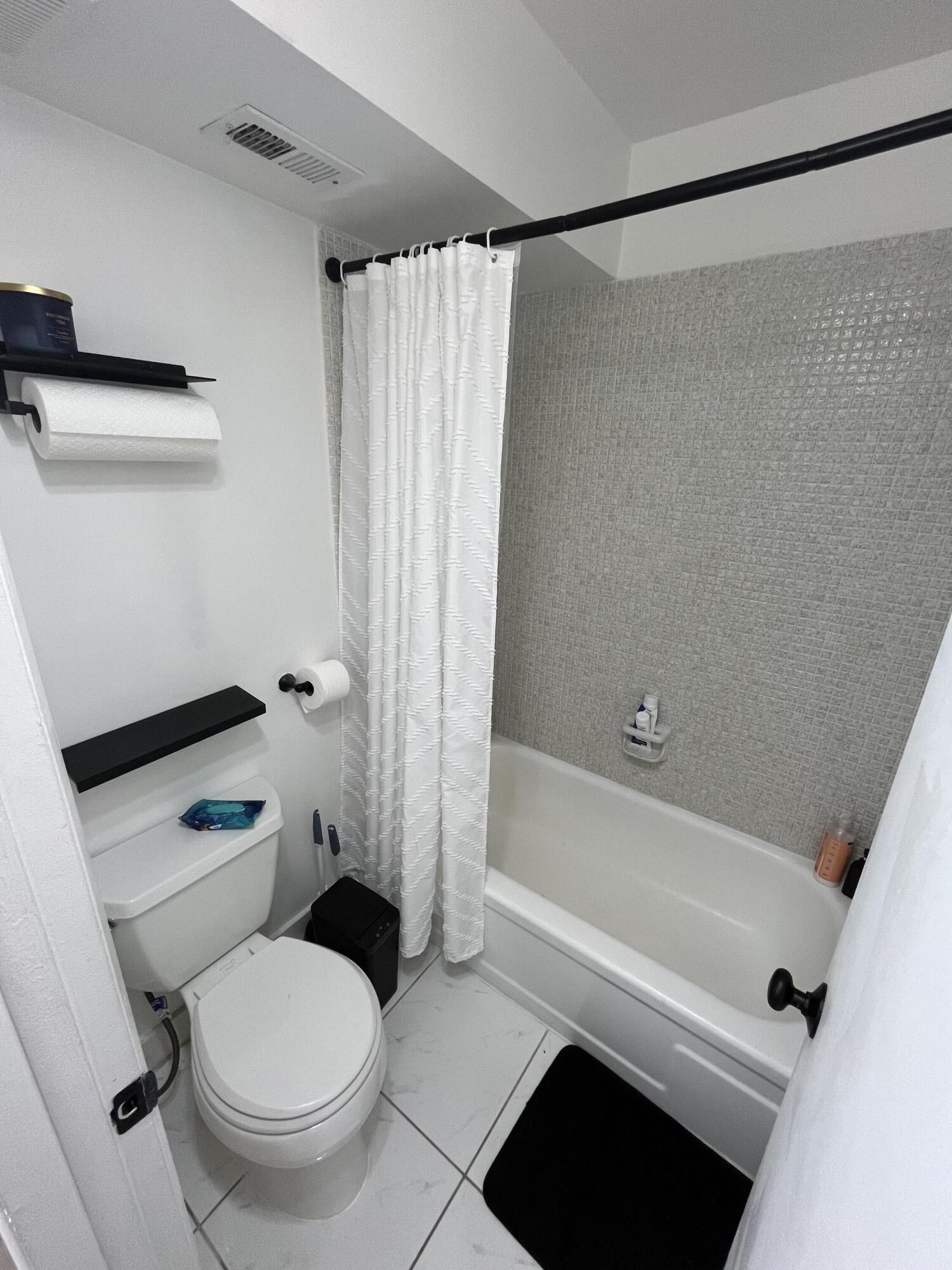 BOCA TEECA CONDO 4 - Residential Lease