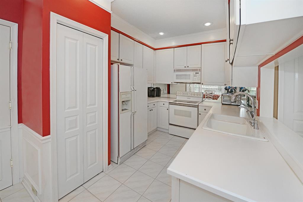 FAIRFIELD AT BOCA - Residential