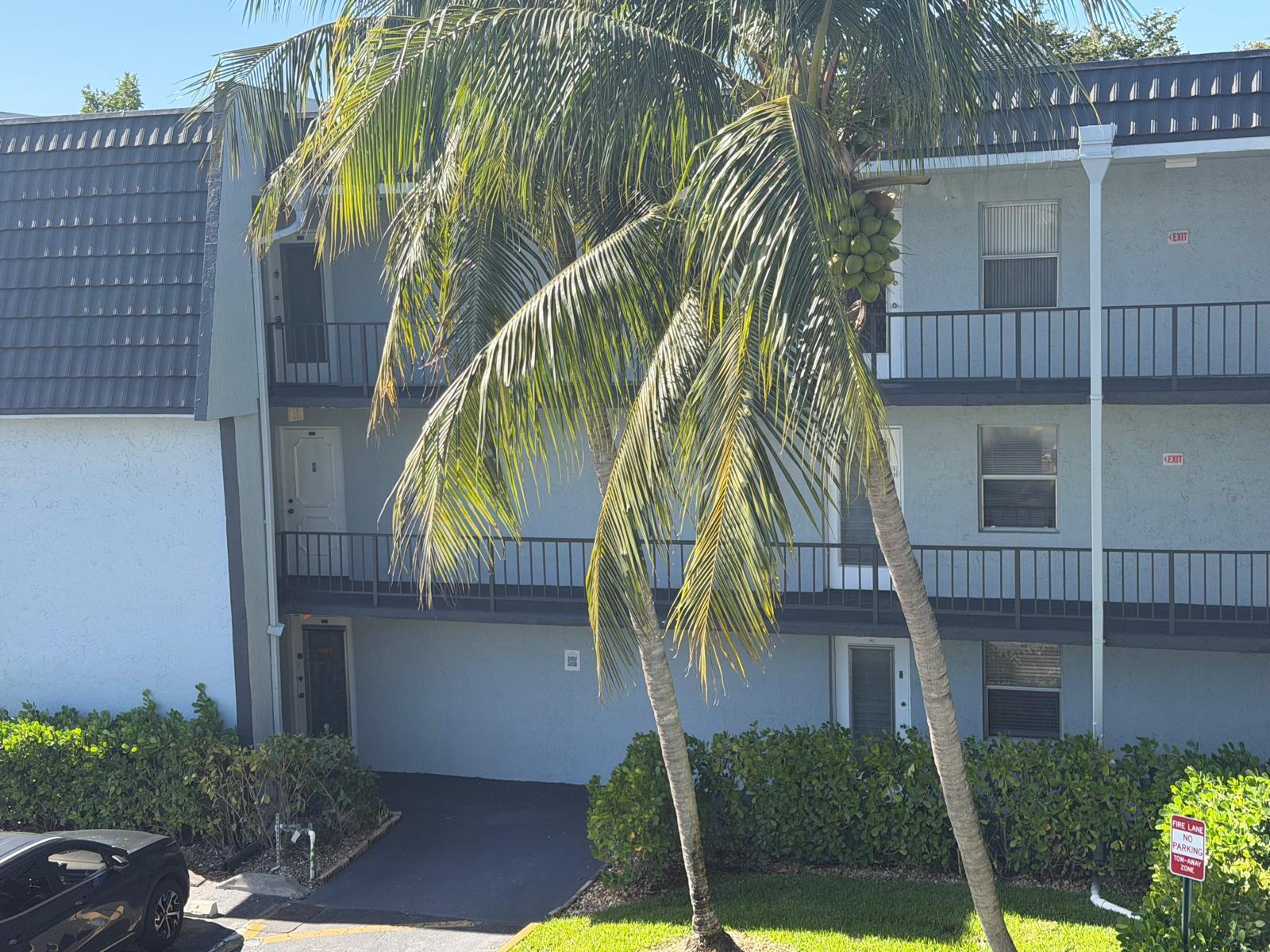 Lime Bay Condo 7 - Residential Lease