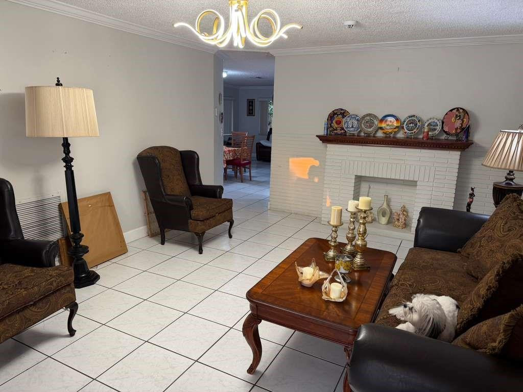 North Andrews Gardens 2nd - Residential Lease