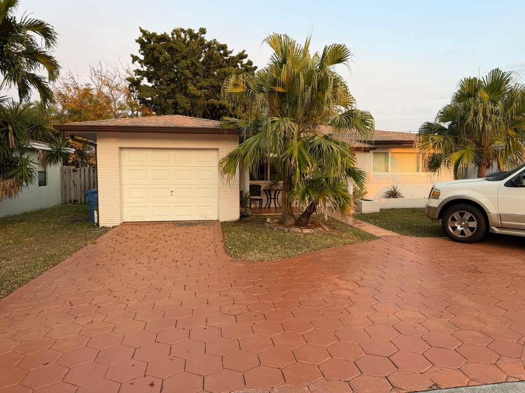 North Andrews Gardens 2nd - Residential Lease