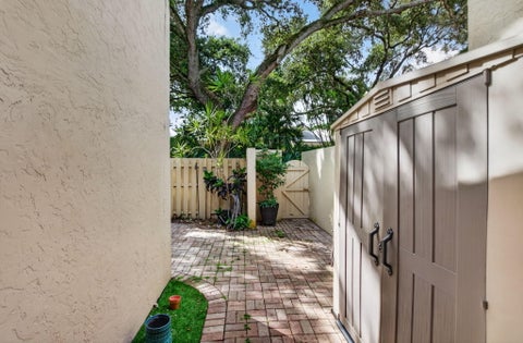 Tiny photo for 1400 NW 9TH Avenue #D-29, Boca Raton, FL 33486 (MLS # B26089245)