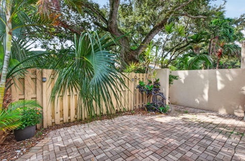 Tiny photo for 1400 NW 9TH Avenue #D-29, Boca Raton, FL 33486 (MLS # B26089245)
